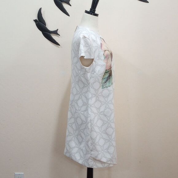 Ted Baker London Alila Cap Sleeve Sheath Dress Floral Pearl White Size 3 / 6 - 8 - Picture 9 of 14